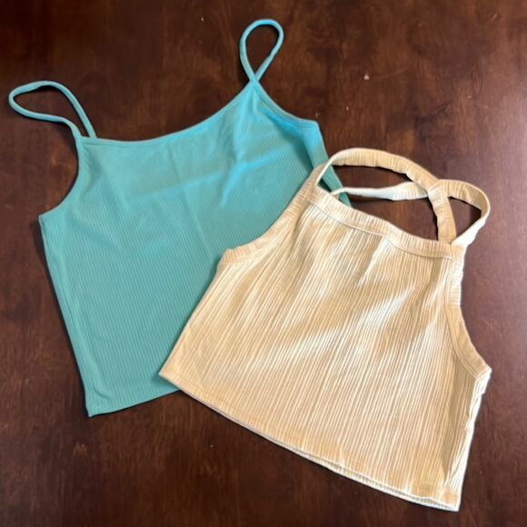 American Eagle Lot 2 Tanks Ribbed Casual Medium - Picture 1 of 8